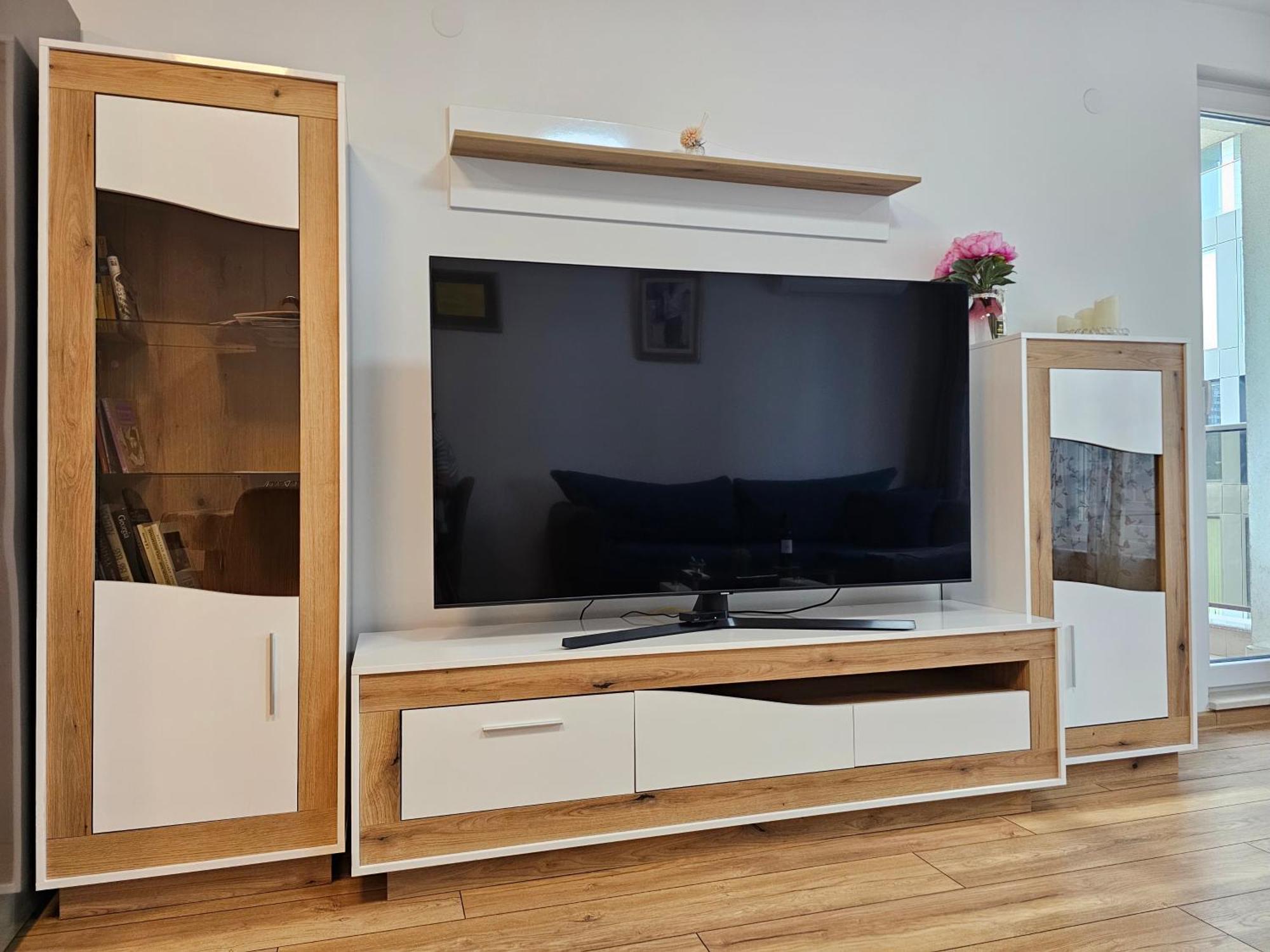 Appartement Brand New With Free Parking Near Center